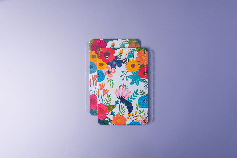 Capa e Contracapa Floral Branco